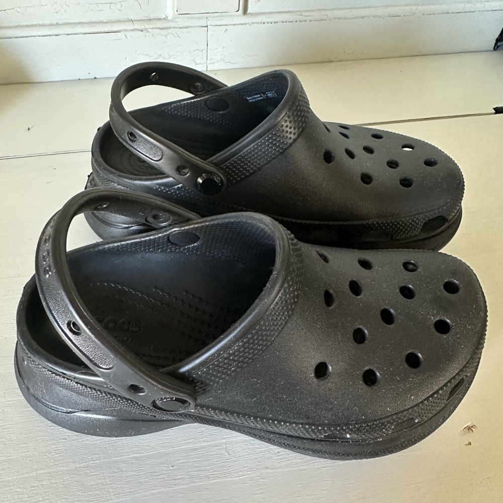 Bae Platform Crocs